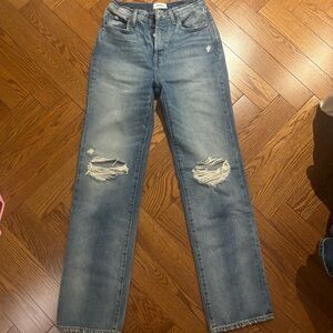 Women’s Blue Jeans